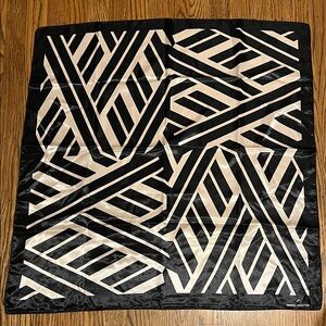 Daniel Hechter Scarf